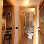 Trompe-l'oeil Aparthotel