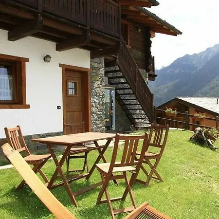 Trompe-l'oeil Апарт-отель 2*