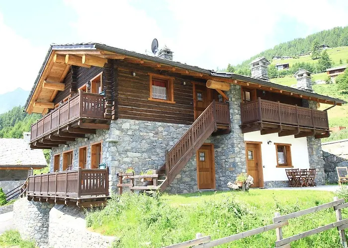 Aparthotel Trompe-l'oeil 2*