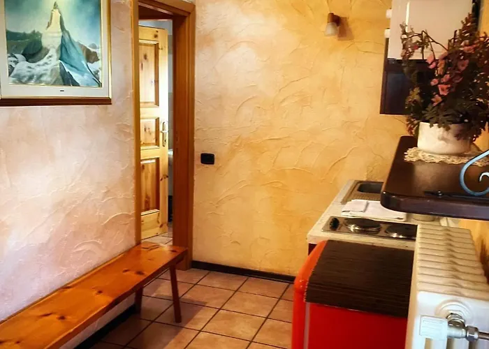 Trompe-l'oeil 2* Champoluc